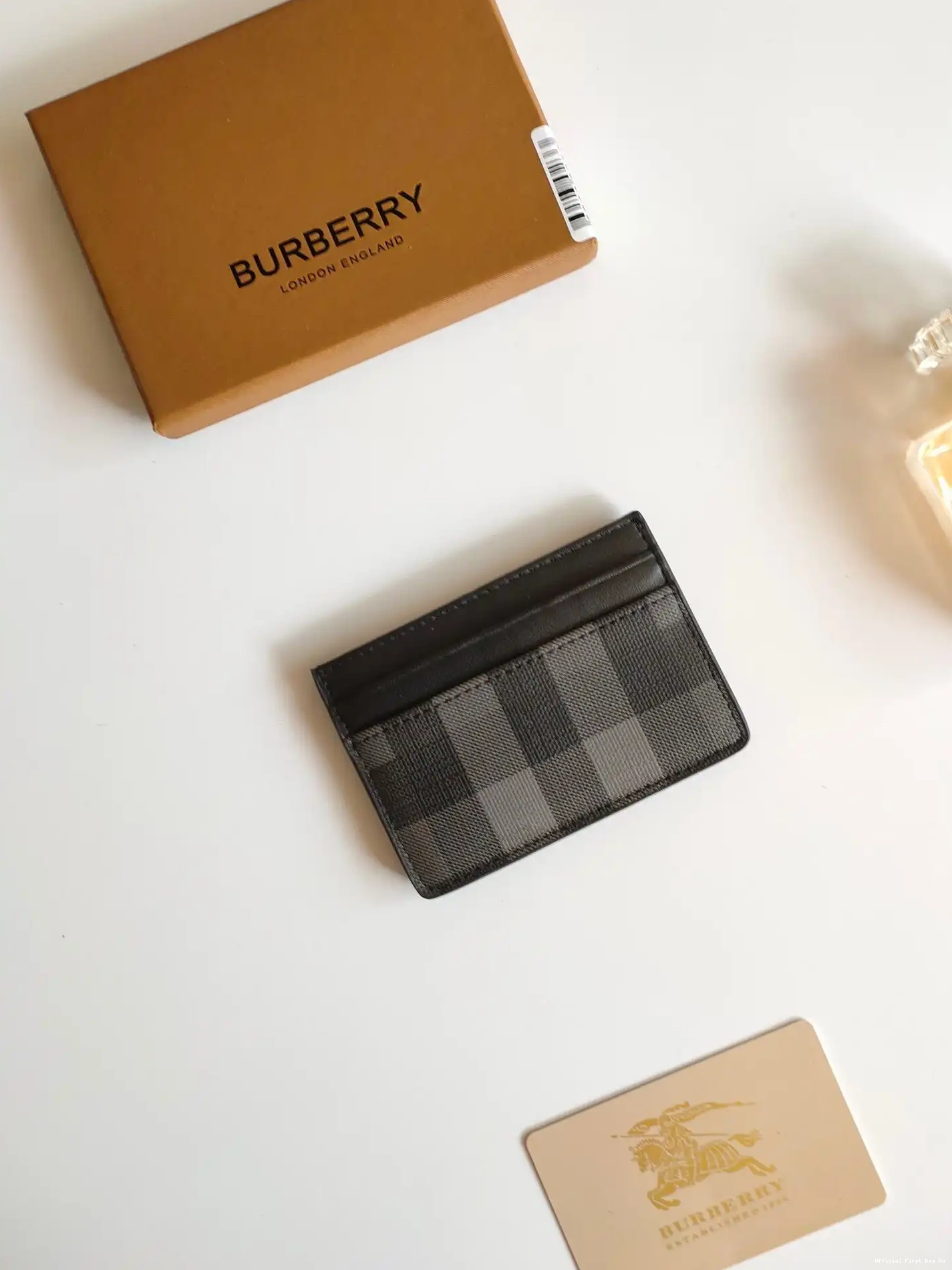 Official FirstBag Ru CARD CASE BURBERRY 0605